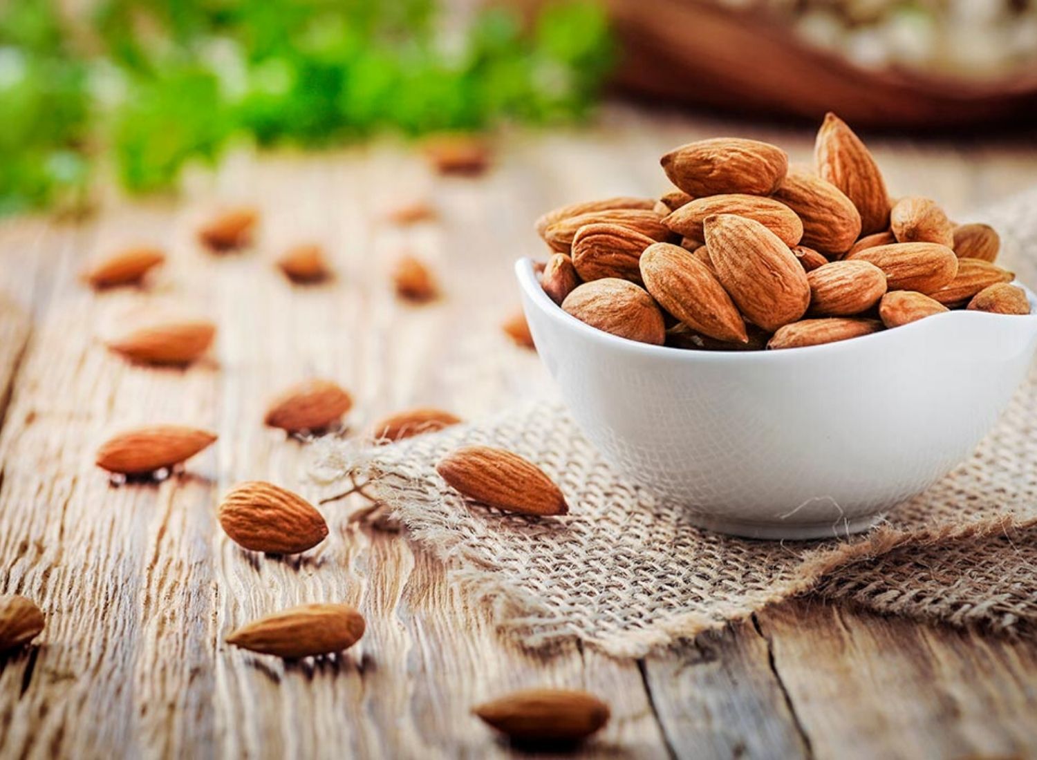 4 Benefits of Almonds For Your Health
